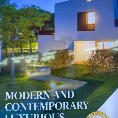 Hébergement de vacances Serenity-first *